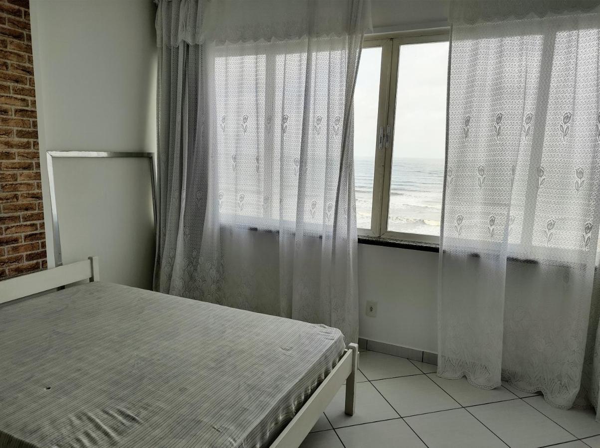 Apto Frente Ao Mar Peruíbe Exterior foto